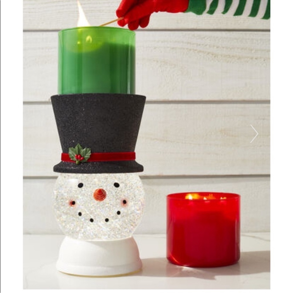 Bath & Body Works WATER GLOBE SNOWMAN PEDESTAL 3 Wick Candle Holder